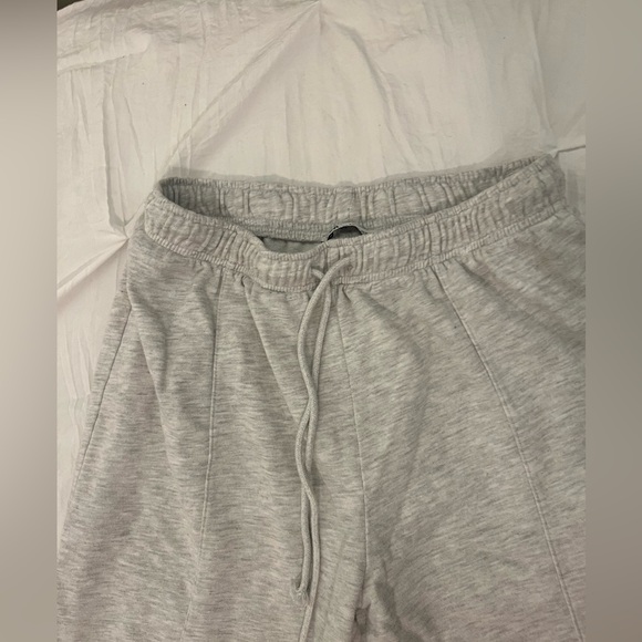 Zara Light Gray Joggers - Picture 2 of 3